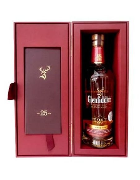 Whisky single malt glenfiddich 25 yo amb estoig